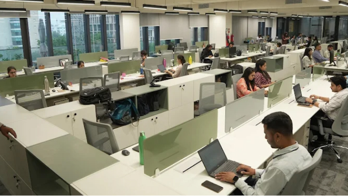 Ratnaafin (NBFC) Enhances Support Efficiency with Frappe's Centralized Helpdesk